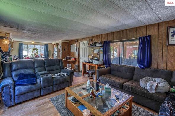 Starrs Acreage: 830 Kootenai Cutoff Rd, Sandpoint, ID 83864